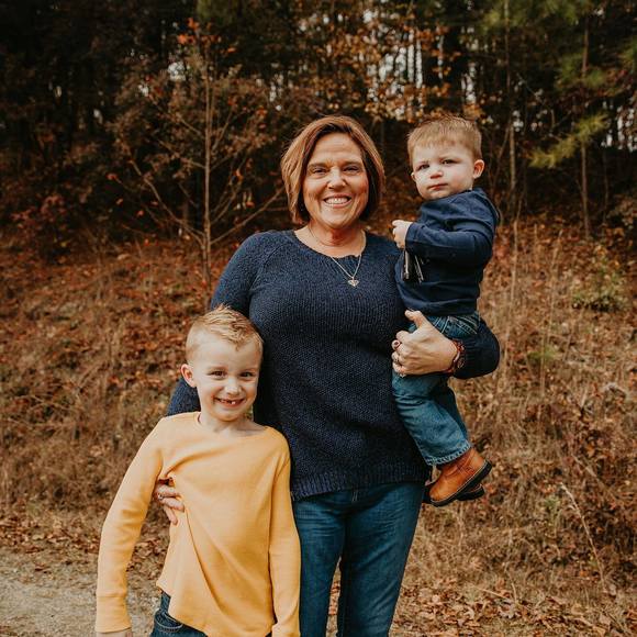 Meet your Posher, Kim - Picture 1 of 1